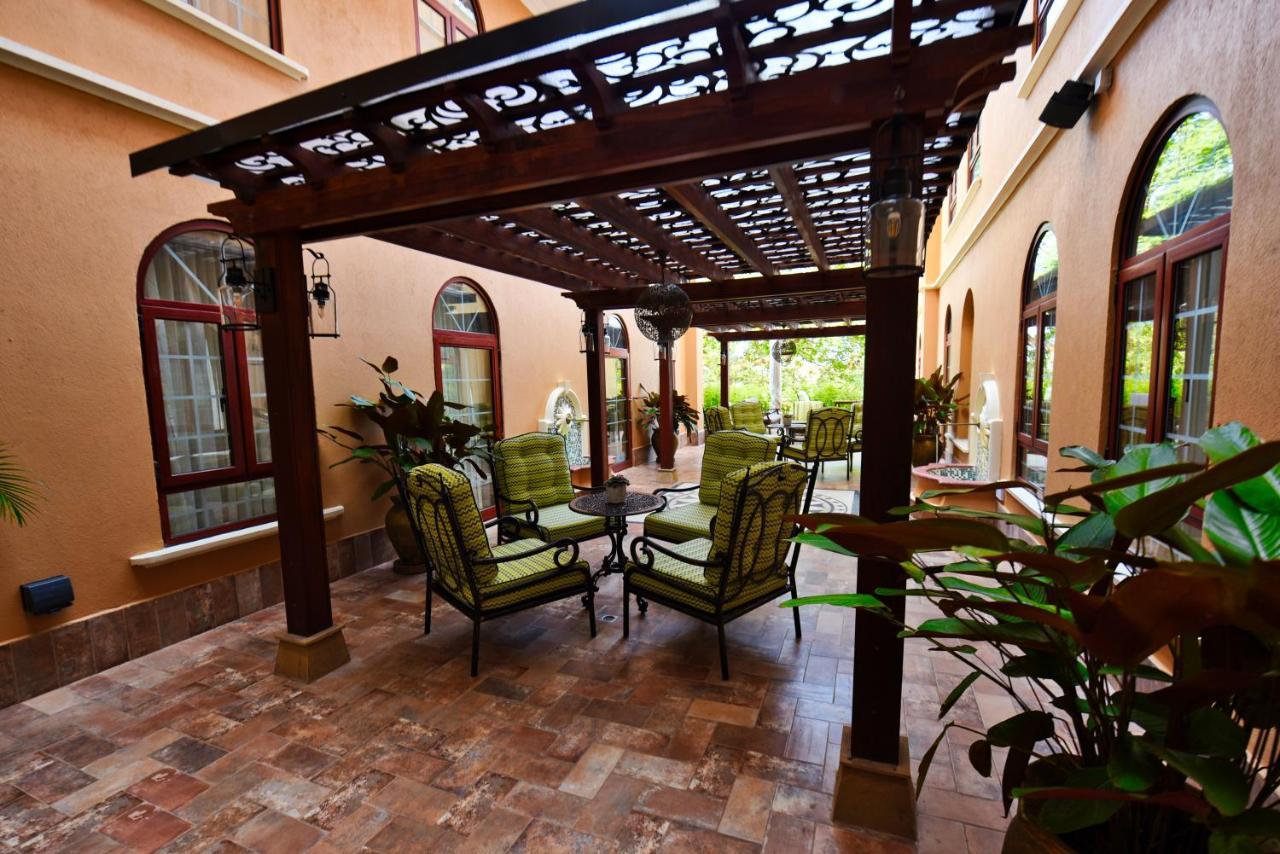 Casa Solada Hotel Kampala Eksteriør billede