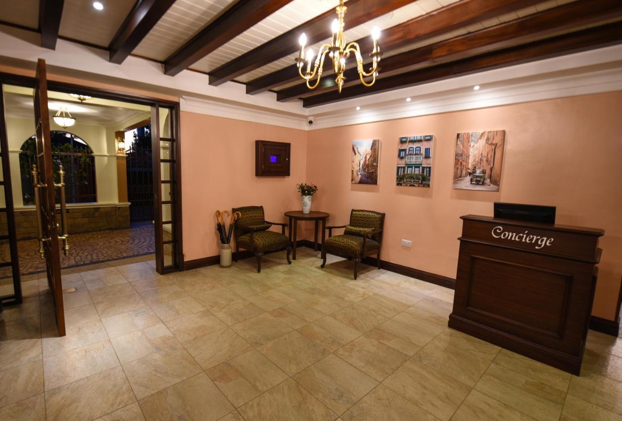 Casa Solada Hotel Kampala Eksteriør billede