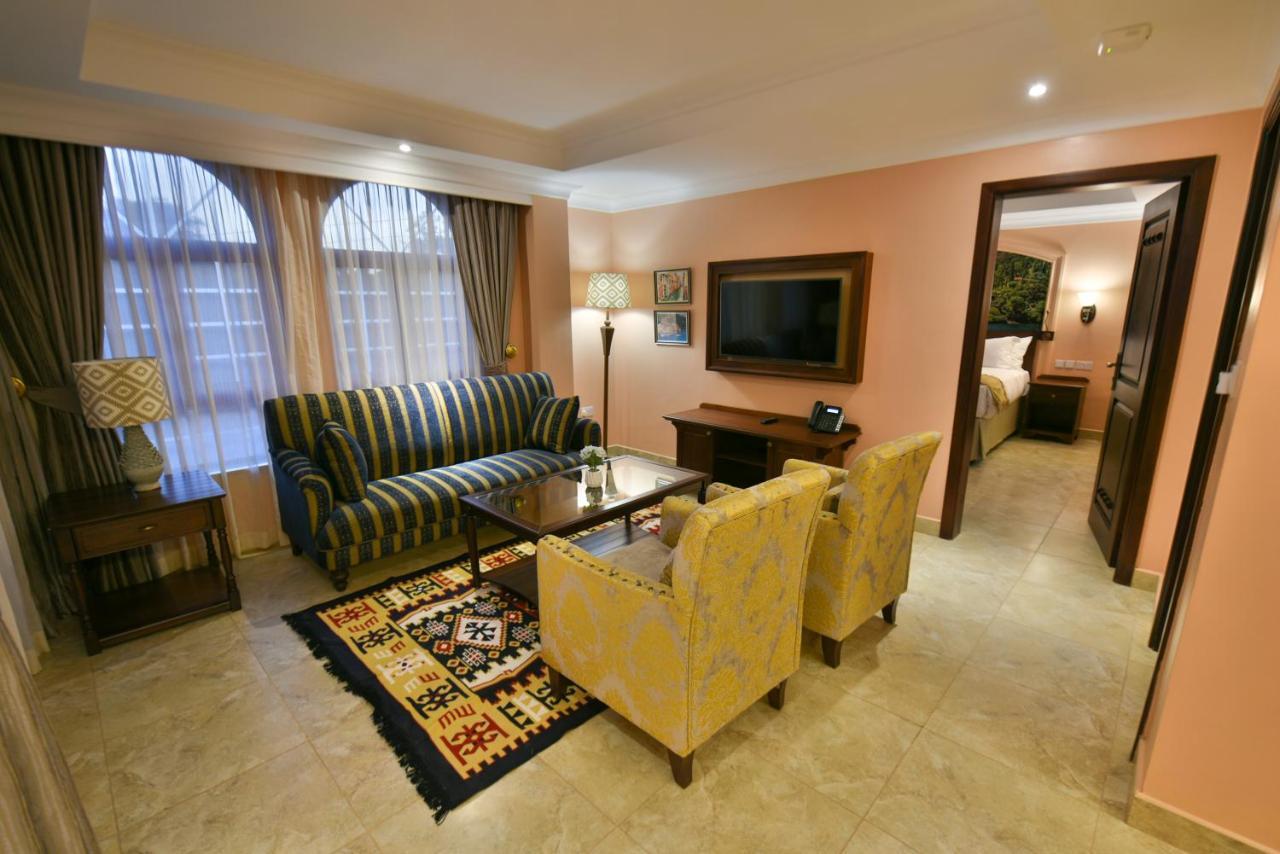 Casa Solada Hotel Kampala Eksteriør billede