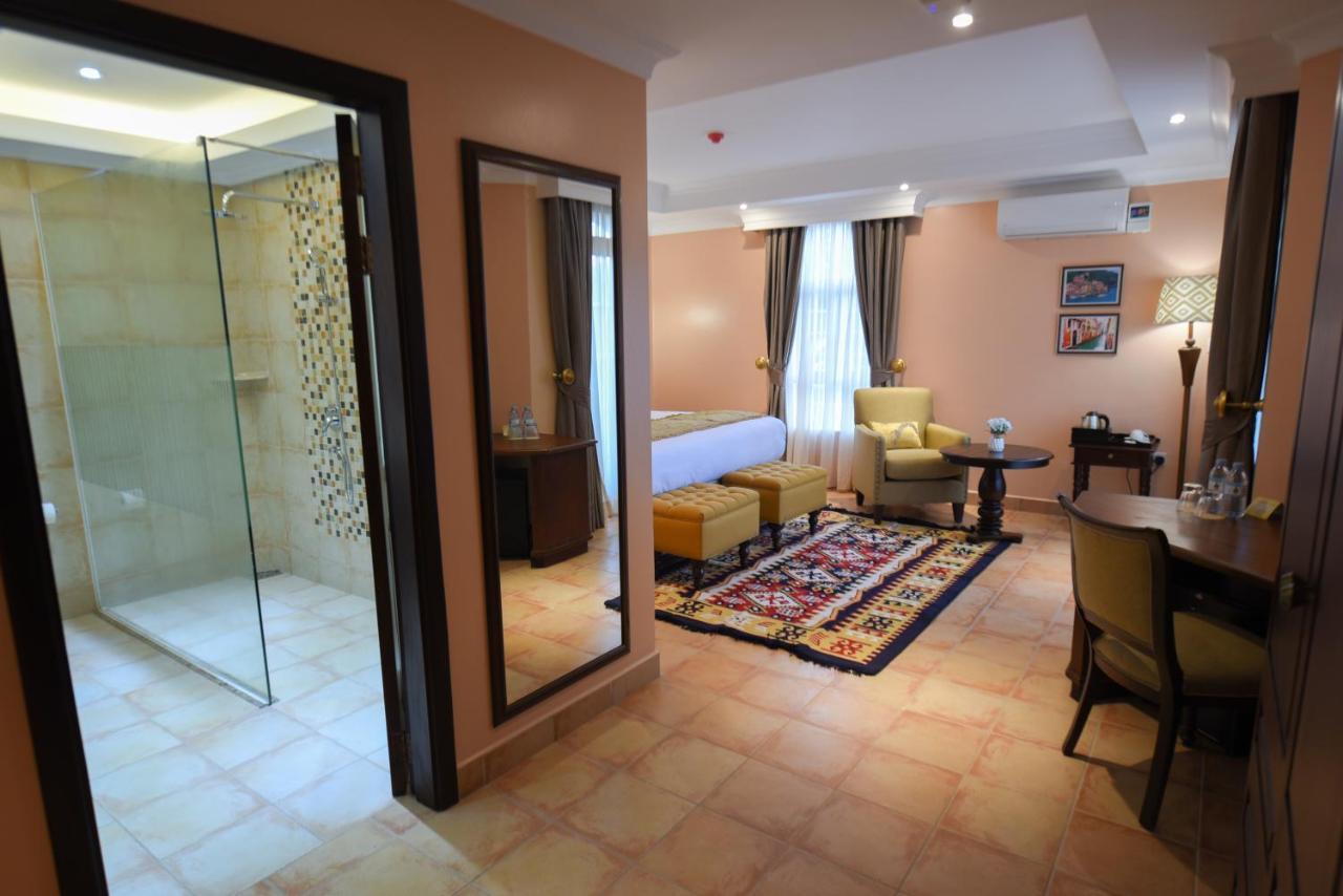 Casa Solada Hotel Kampala Eksteriør billede